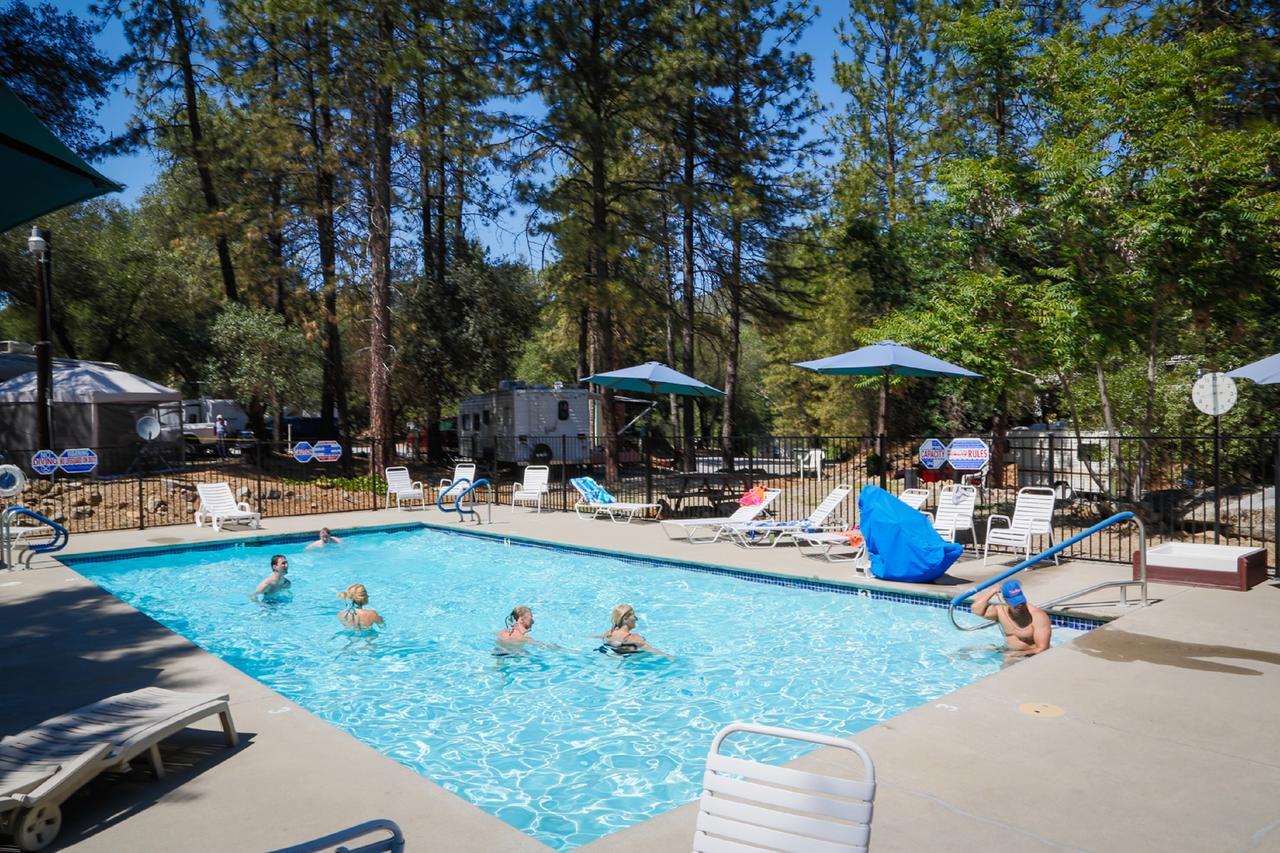 Ponderosa Camping Resort One-Bedroom Cabin 2 Lotus Exterior foto