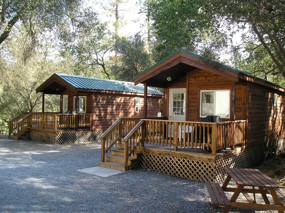 Ponderosa Camping Resort One-Bedroom Cabin 2 Lotus Exterior foto